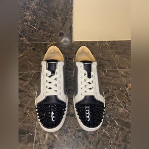 Womens Christian Louboutin Sneakers: Size 40